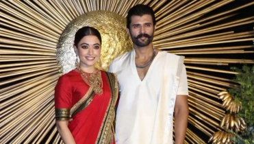 এবার ‘হারিয়ে’ যেতে চান রাশমিকা–বিজয়